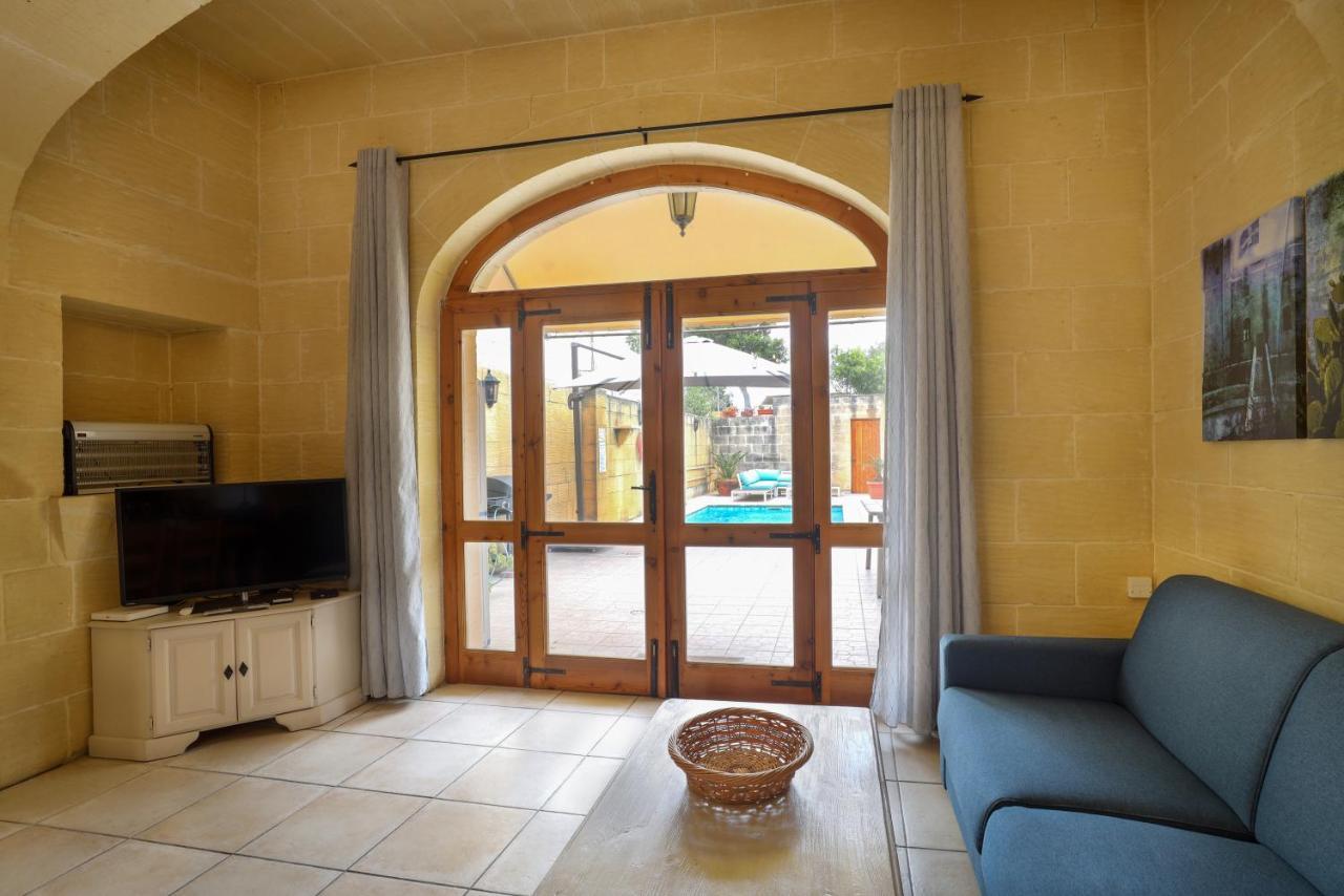Superb Maltese Farmhouse With Private Pool Vila Victoria Exterior foto